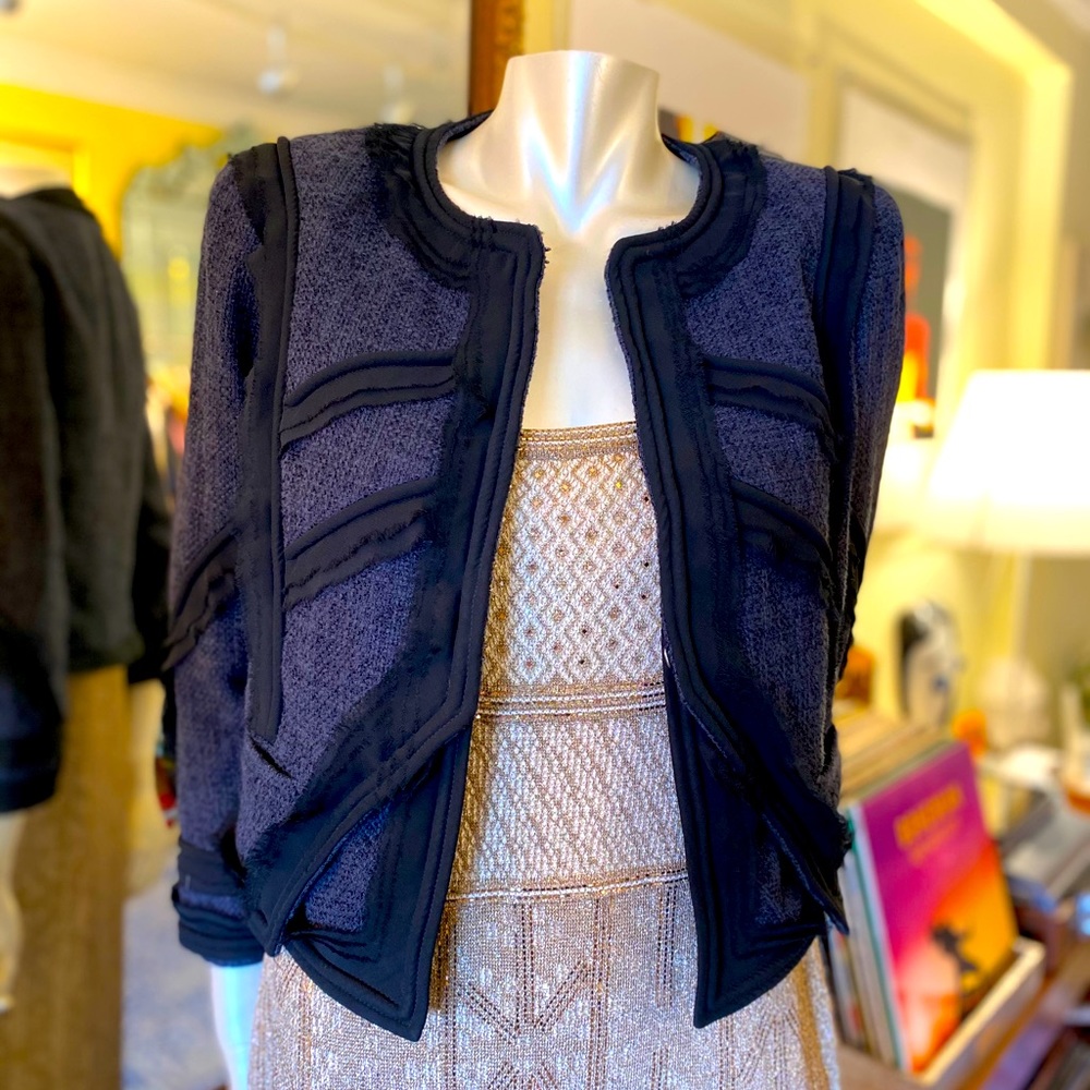 Elizabeth and James Jacket - Picture 6 of 12
